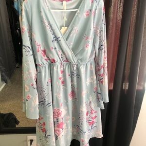 Floral maternity dress